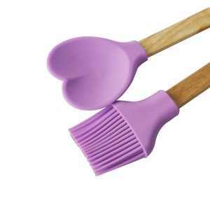 KIT PINCEL E COLHER CORAÇÃO DE SILICONE COM CABO DE BAMBU C/ 2 PÇS -- CA09598-LL
