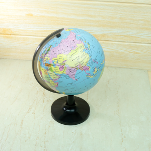 GLOBO TERRESTRE DE PLÁSTICO POLÍTICO GIRATÓRIO 10,6CM - YP7783