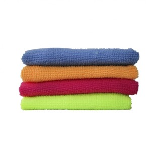 PANO PARA LIMPEZA 100 % POLIÉSTER C/ 4 PÇS EM MICROFIBRA 35X35CM - CT3020