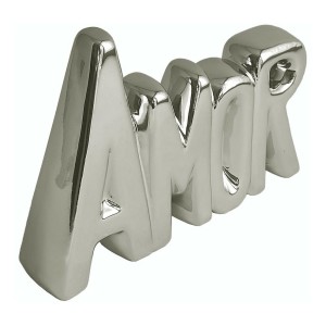 ENFEITE DECORATIVO DE CERÂMICA COM A FRASE AMOR 11X8CM - 2617-PTA