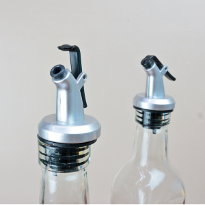 JOGO DE GALHETEIRO DE VIDRO COM 2 PEÇAS 500ML - FJ90485