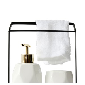 JOGO DE BANHEIRO DE PORCELANA COM SUPORTE DE METAL E TOALHA COM 3 PEÇAS - 2479-BR