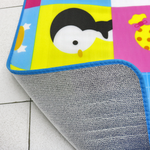 TAPETE TÉRMICO INFANTIL 100X180CM ESTAMPA BICHINHOS E GULOSEIMAS - CT9792-F