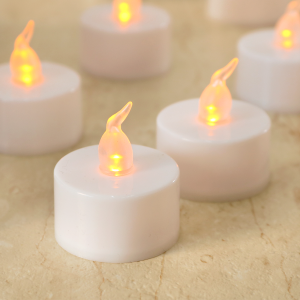 VELA DECORATIVA DE LED LUZ AMARELA COM 24 PÇS -  1464