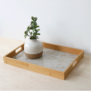 BANDEJA DE BAMBU COM FUNDO EM ESTAMPA MARMORIZADA 28x39,5x4,5CM - 96450-BG