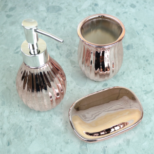 KIT DE BANHEIRO EM CERÂMICA COM 03 PEÇAS EM ESTAMPA - 399-GR