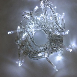 50 LED BRANCA FIXO E PISCA A PILHA - 89529