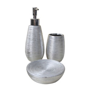 JOGO DE BANHEIRO DE PORCELANA COM 03 PEÇAS  - BRTE10161-PTA