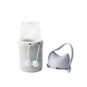 GARRAFA DE VIDRO TOTORO BOTTLE COM CAPA DE VELUDO COM TAMPA E ALÇA - GDR0454-LL