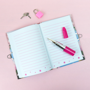 DIÁRIO DA MENINA COM CADEADO E CANETA BATOM 56 FOLHAS - SXFS14069-B