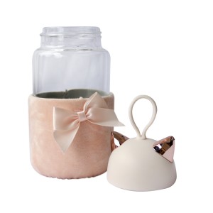 GARRAFA DE VIDRO TOTORO BOTTLE COM CAPA DE VELUDO COM TAMPA E ALÇA - GDR0457-SAL